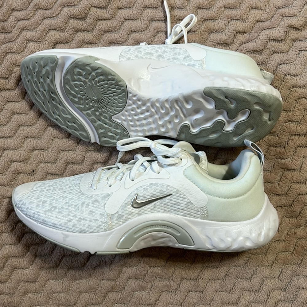 Womens Nike Shoes